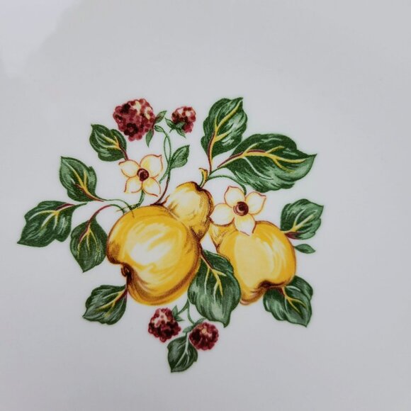 Wedgwood Amway Pears & Berries 14" Oval Serving Platter Beige Fruit & Floral - Picture 3 of 7